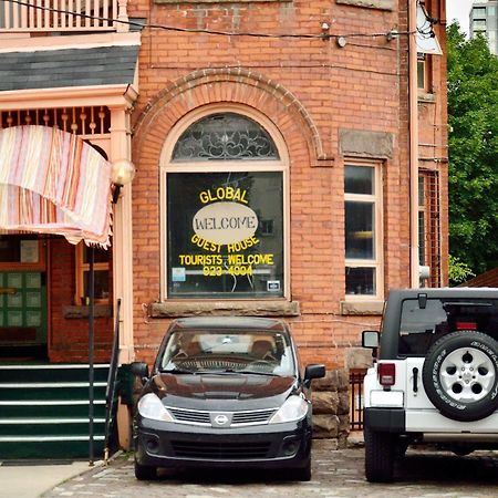 Global Guest House Toronto Exterior photo